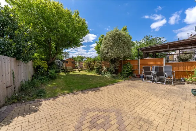 Photo 2 — Montrose Avenue, Twickenham, TW2 6HG