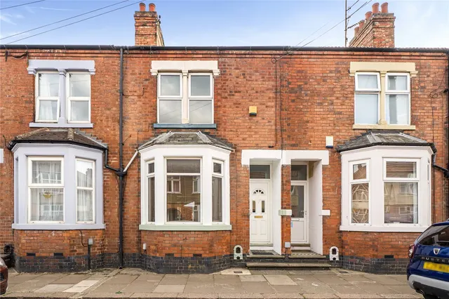 3 bedroom property, Southampton Road, Northampton, NN4
