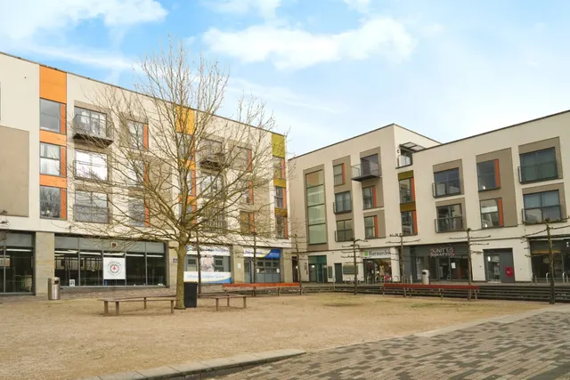 Long Down Avenue, Bristol, photo 1