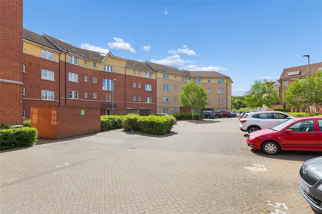 Gainsborough Close, Basildon, SS14, photo 1