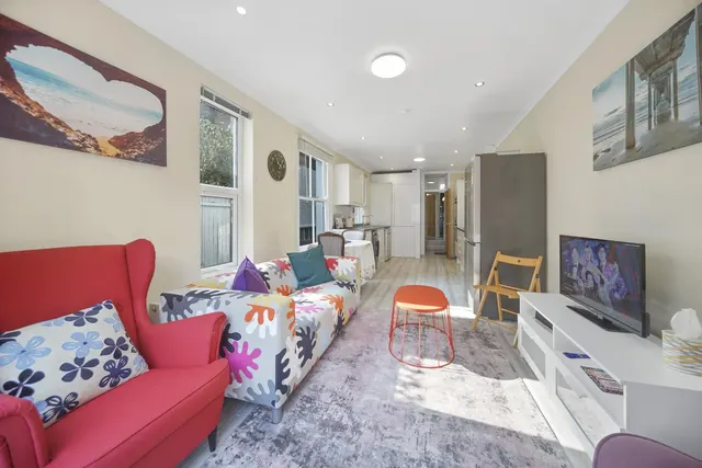 Photo 3 — Kilkie Street, London, SW6 2SH