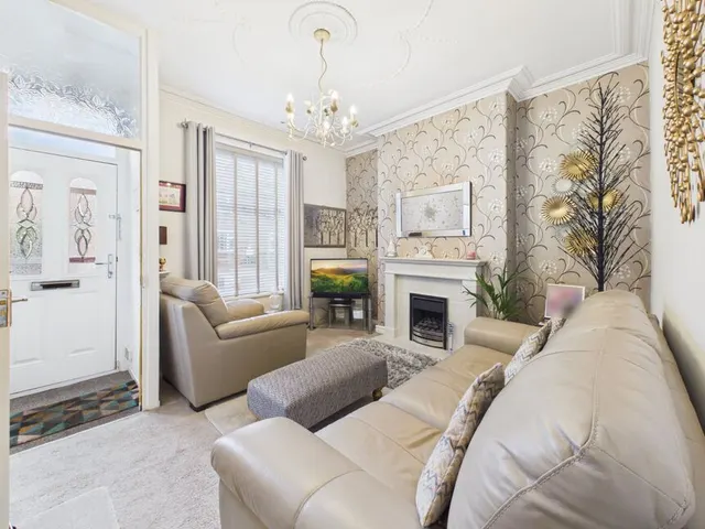 Fitzroy Street, Ashton-under-Lyne, OL7, photo 3