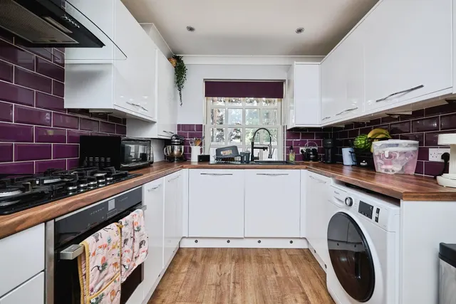 Old Station Place, Chatteris, PE16, photo 2