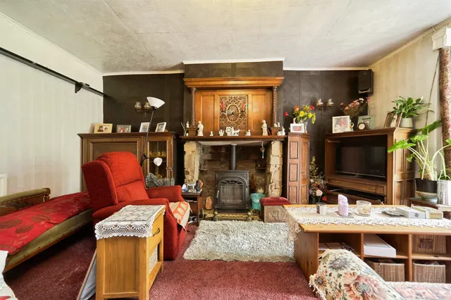Photo 2 — Elder Road, Bramley, Leeds