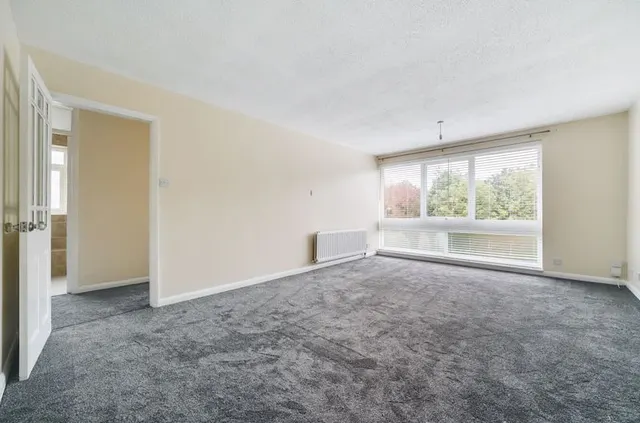 Photo 3 — Chislehurst Road, Flat 8 Moreton Chislehurst Road Sidcup Greater London Sidcup, SIDCUP, Kent, DA146BH