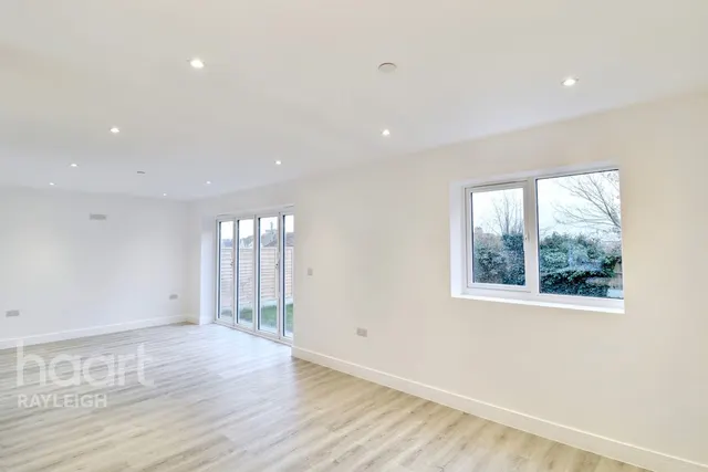 Cheapside East, Rayleigh, SS6, photo 3