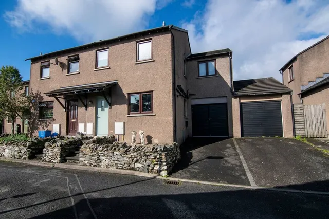 Chambers Close, Kendal, LA9, photo 3