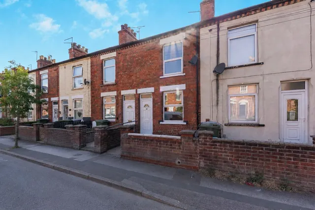 Bowbridge Road, Newark, photo 1