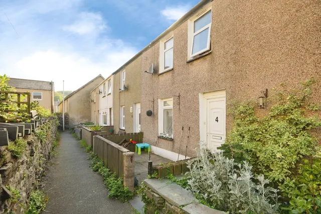 Tanner Terrace, Porthmadog, LL49, photo 1