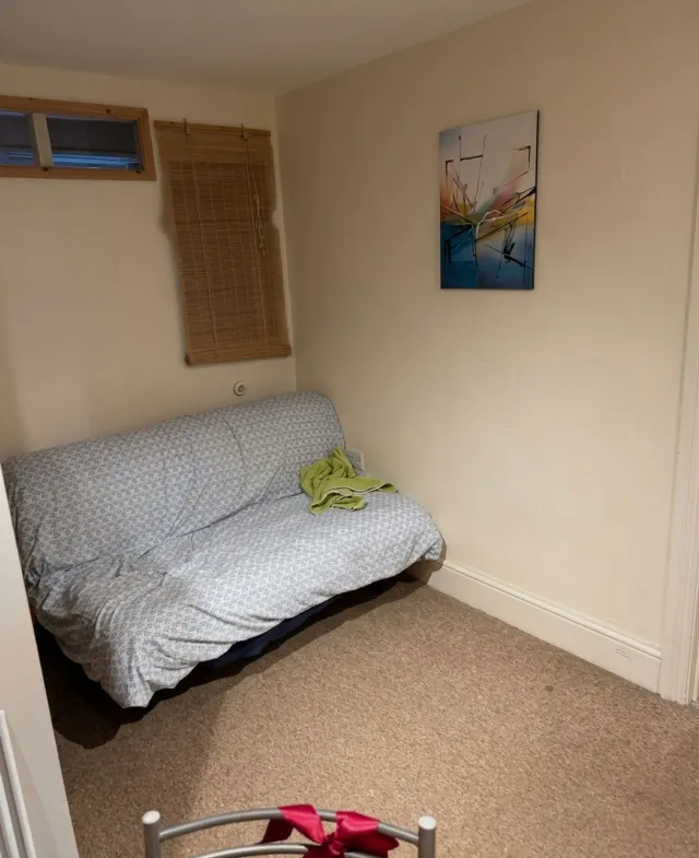 Sheldrick Close, London, SW19, photo 2