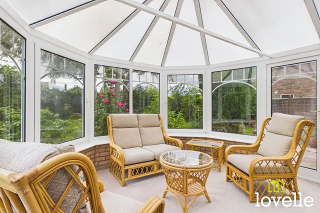 Winston Drive, Cottingham, HU16, photo 2