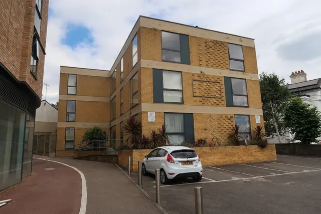 Elwick Road, Ashford, photo 1