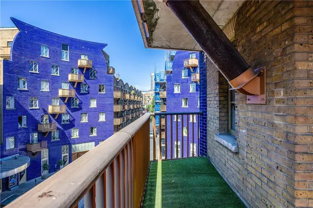 Queen Elizabeth Street, London, SE1, photo 1