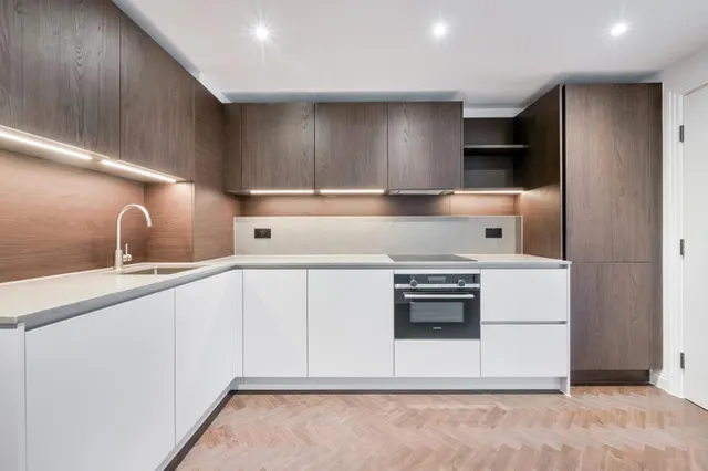 Eden Place, London, E16, photo 2