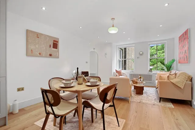 Vicarage Gate, Kensington, W8, photo 2