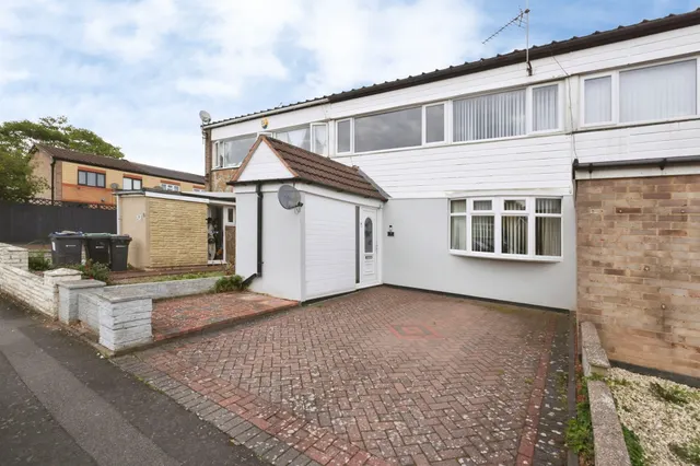 Dyce Close, Birmingham, B35, photo 2
