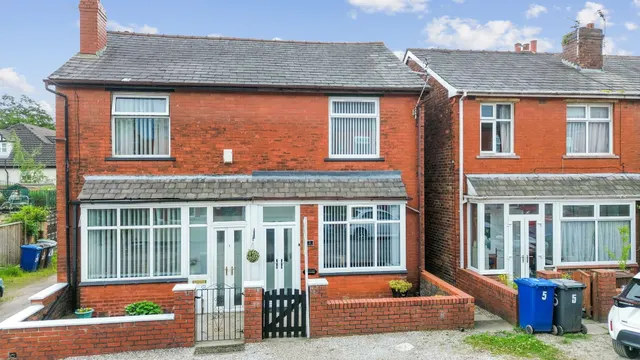 Ashland Avenue, Ashton-In-Makerfield, Wigan, WN4 9SP, photo 1