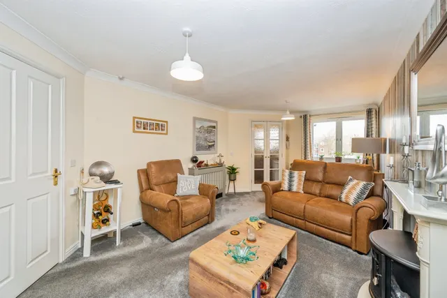 Park View, Ashbourne, DE6, photo 2
