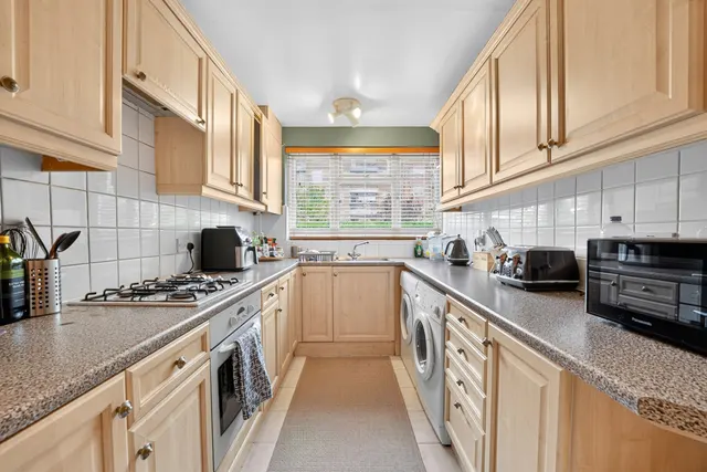 St. John's Avenue, London, SW15, photo 2