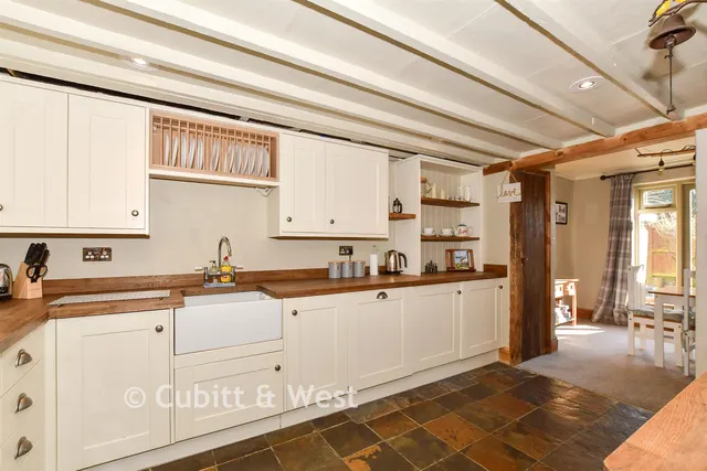 Lower Street, Pulborough, RH20, photo 2