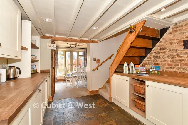 Lower Street, Pulborough, RH20, photo 3