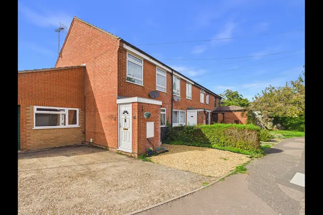 Mortlock Gardens, Abington, CB21, photo 1