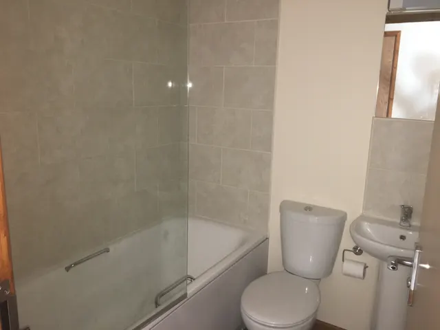 Truro Road, St Austell, PL25, photo 3