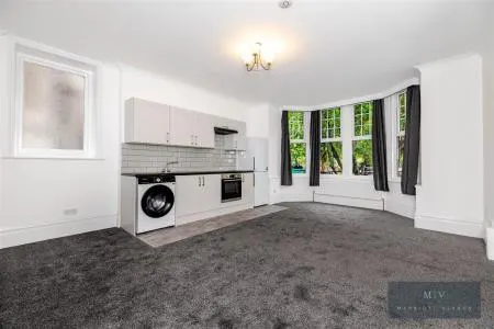Beech House Road, Croydon, photo 2