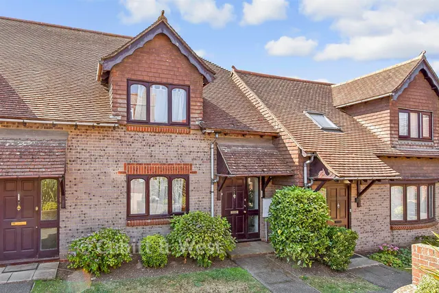 Croft Lane, Seaford, BN25, photo 1