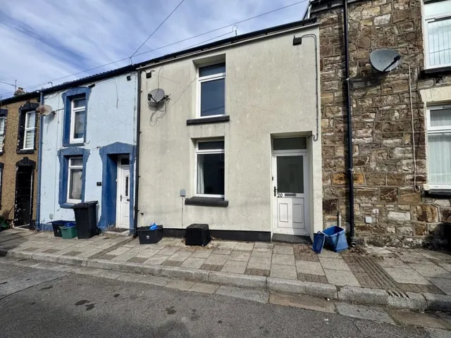 Odessa Street, Dowlais, CF48, photo 1