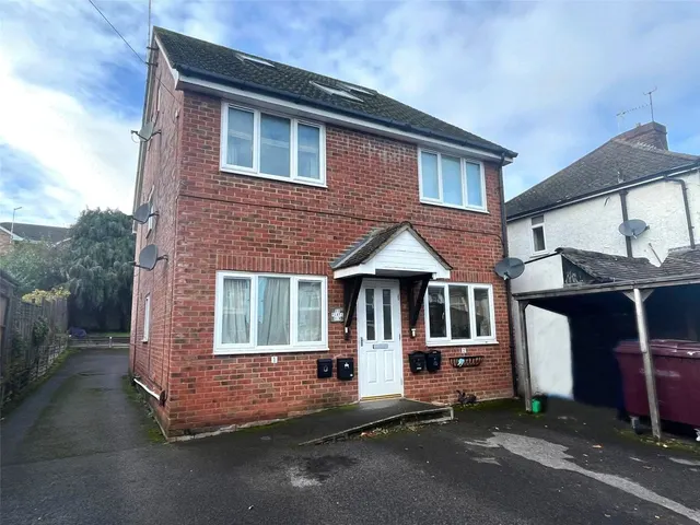 Highland Road, Aldershot, Hampshire, GU12 4SD, photo 1