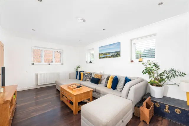 Higgs Court, Loughton, MK5, photo 3