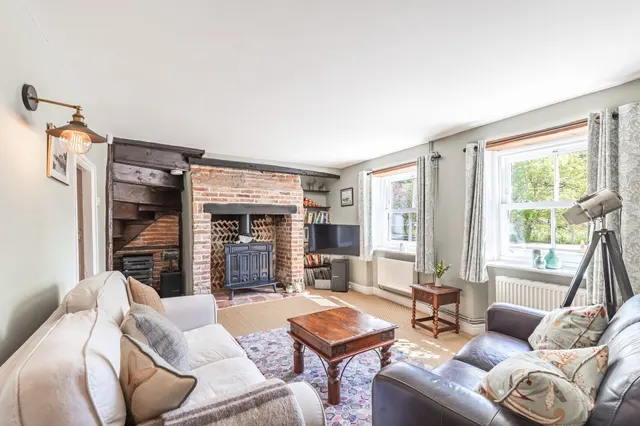 Charming Two Bedroom Cottage in Docking, photo 2