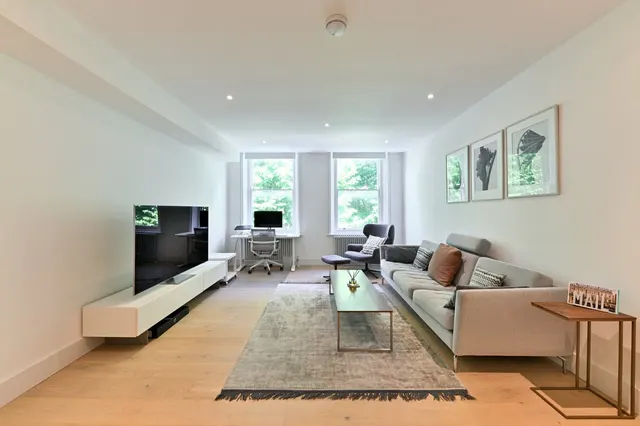 Photo 2 — Barkston Gardens, Earl's Court, London, SW5 0ES