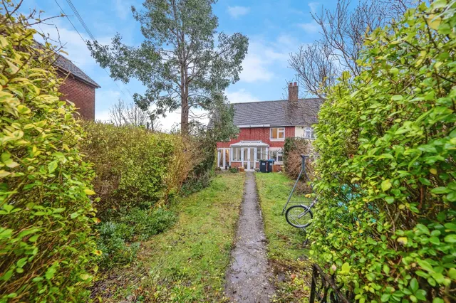 Green Lane, ASHBOURNE, photo 1