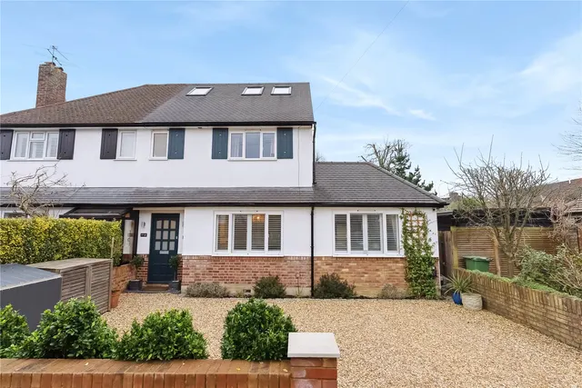 Edward Road, Hampton Hill, TW12 1LG, photo 1