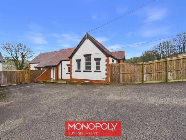 Golygfa Maes, Tan Y Fron, LL16, photo 2