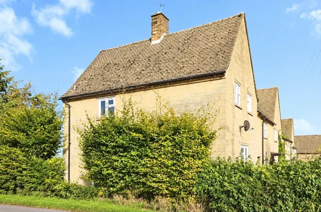 3 bedroom property, The Folly, Longborough, GL56