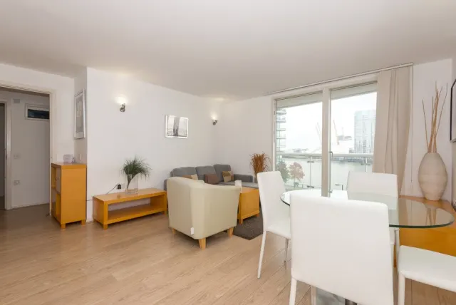 Blackwall Way, Blackwall, E14, photo 3