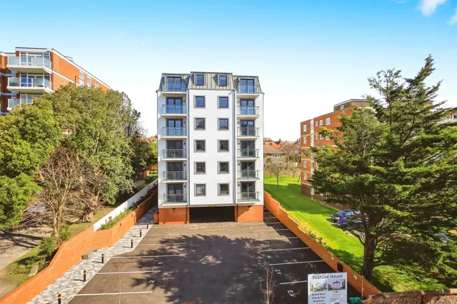 Upperton Road, Eastbourne, BN21, photo 2