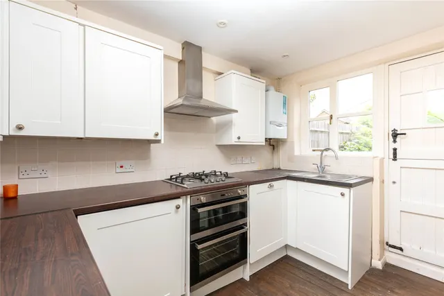 High Street, Olney, MK46, photo 3