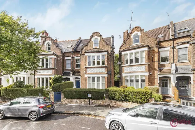 Coleridge Road, N8, photo 2