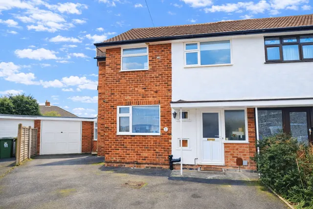 Bracken Way, Sutton Coldfield, Sutton Coldfield, B74 3PF, photo 1
