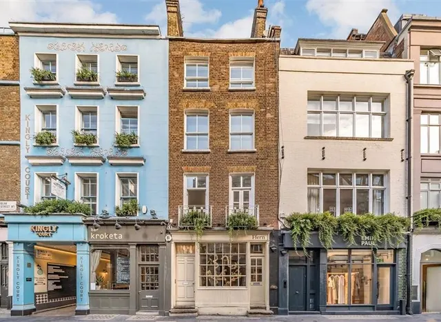 Beak Street, Fitzrovia & Covent Garden, W1F, photo 1