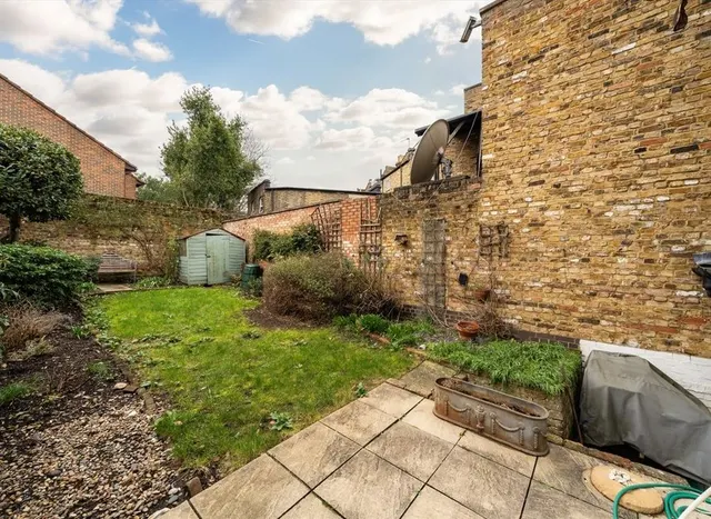Photo 3 — Choumert Road, Peckham, SE15