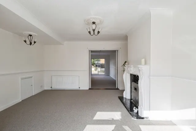 Photo 2 — Carlisle Crescent, Ashton-under-Lyne, Greater Manchester, OL6