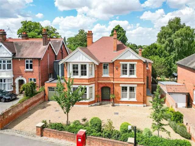 New London Road, Chelmsford, Essex, CM2 0AR, photo 1