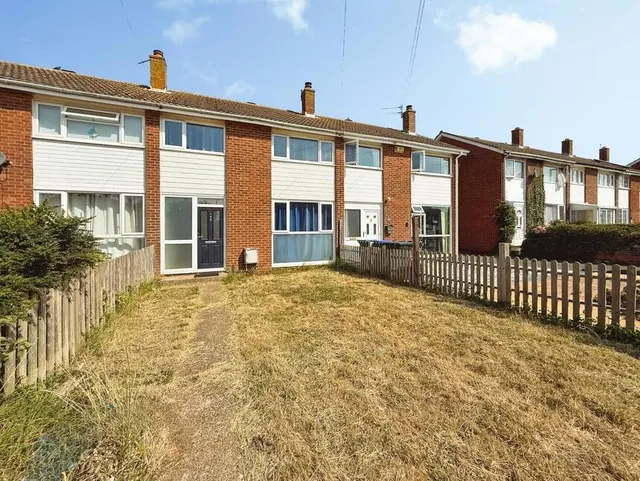 Hythe Crescent, Seaford, East Sussex, BN25, photo 1