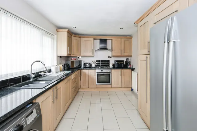 Photo 3 — Piccadilly Close, BIRMINGHAM, West Midlands, B37