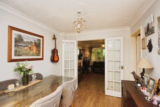 Photo 3 — Fontwell Drive, Downend, Bristol, BS16